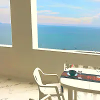 Luxury Sea View Condo for rent at Jomtien Complex Condotel thumbnail