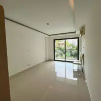 Poolside Investment Opportunity - Laguna Beach Resort 3 The Maldives, Jomtien thumbnail