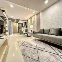 Urban Comfort - Well-Balanced 2-Bed Residence at Apus Condo thumbnail