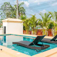 Spacious 5-Bedroom Pool Villa near Mabprachan Lake thumbnail