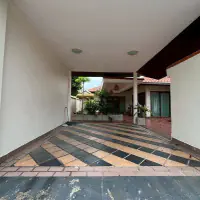 Spacious Modern Family Home Baan Balina 1 thumbnail