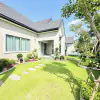Discover the appeal of spacious family living in this beautifully sized 4-bedroom thumbnail