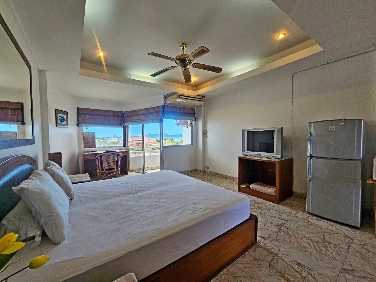 Sea View Condo For Sale at Sompong Condo thumbnail