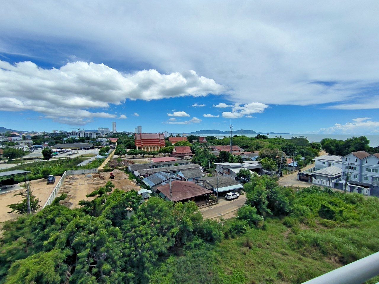 Sea View Condo For Sale at Sompong Condo thumbnail