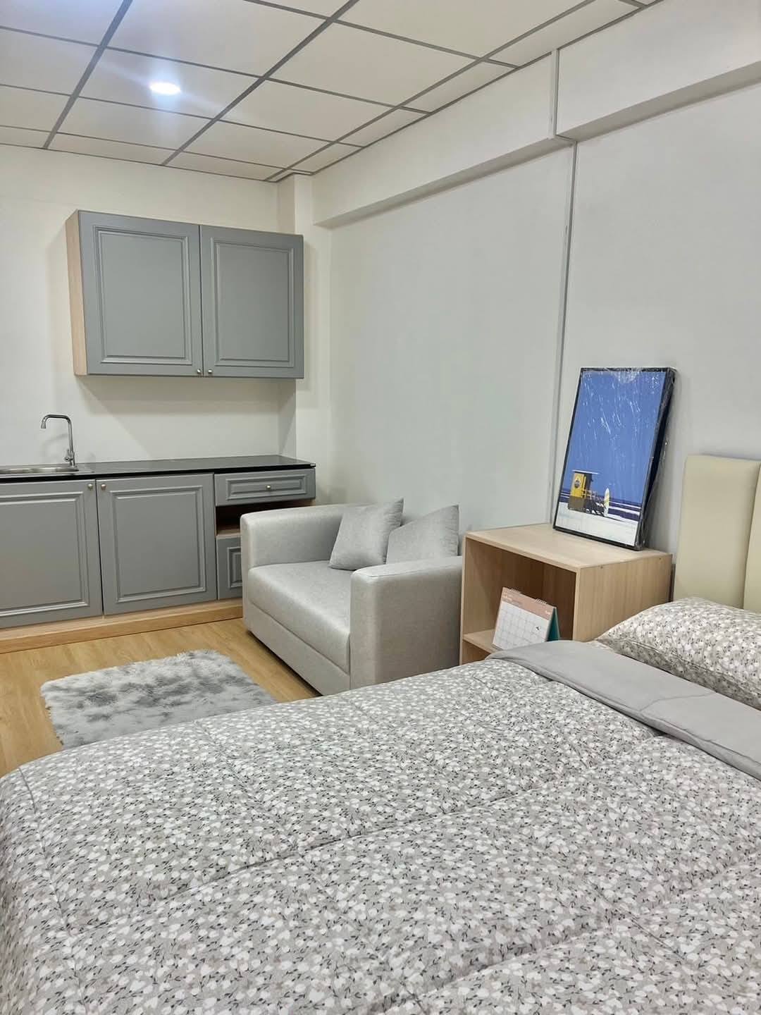 Affordable Beachfront Condo in Jomtien thumbnail