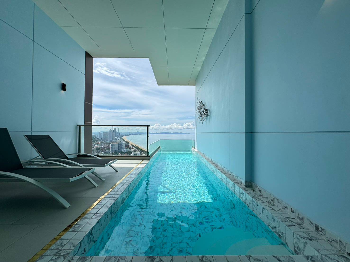 Life on the Edge - Rooftop Private Pool Condo, Copacabana - Ref ...