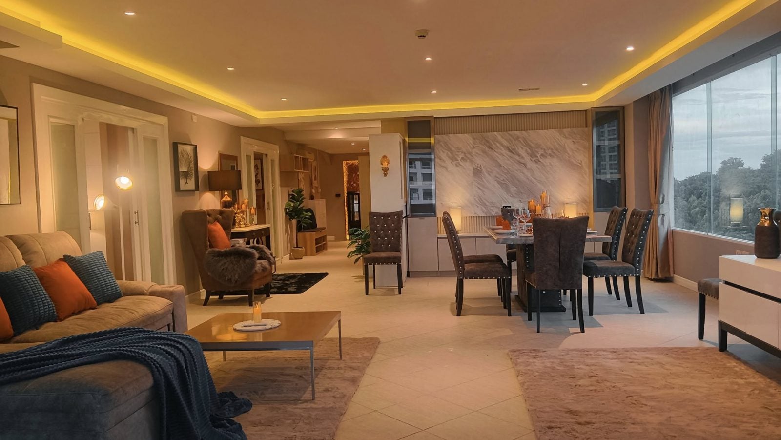 宽敞的三卧室角落住宅 - 普拉塔姆纳克山 thumbnail