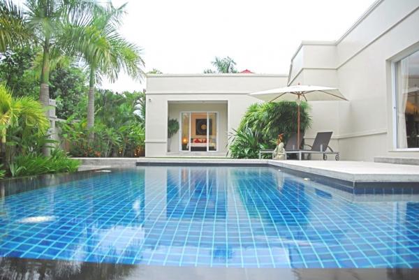 Trendy Pool Villa In Mabprachan for sale in East Pattaya