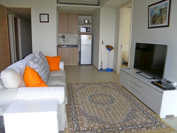 2 Bedrooms Condo For Rent for rent in Naklua