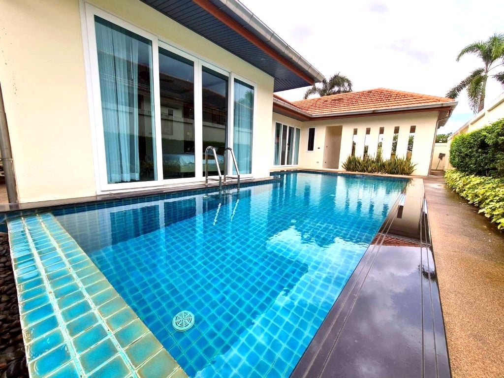 Pool Villa For Sale in Whispering Palm, Mabprachan Pattaya for sale in East Pattaya