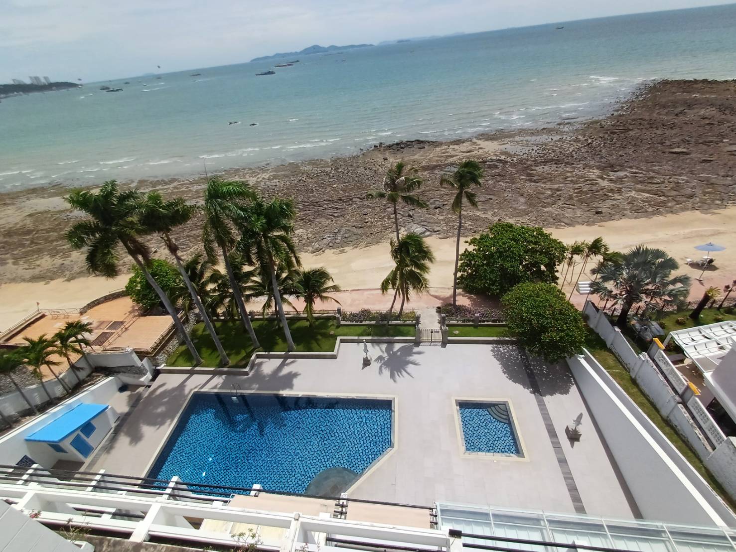 3 Bedroom/3 Bahtroom Condo For Sale Pingpha for sale in Naklua