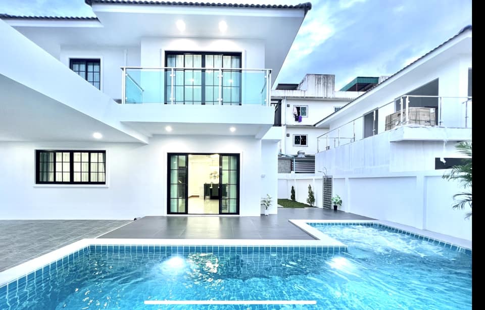 2 Storey Pool Villa For Sale in East Pattaya for sale in Pattaya