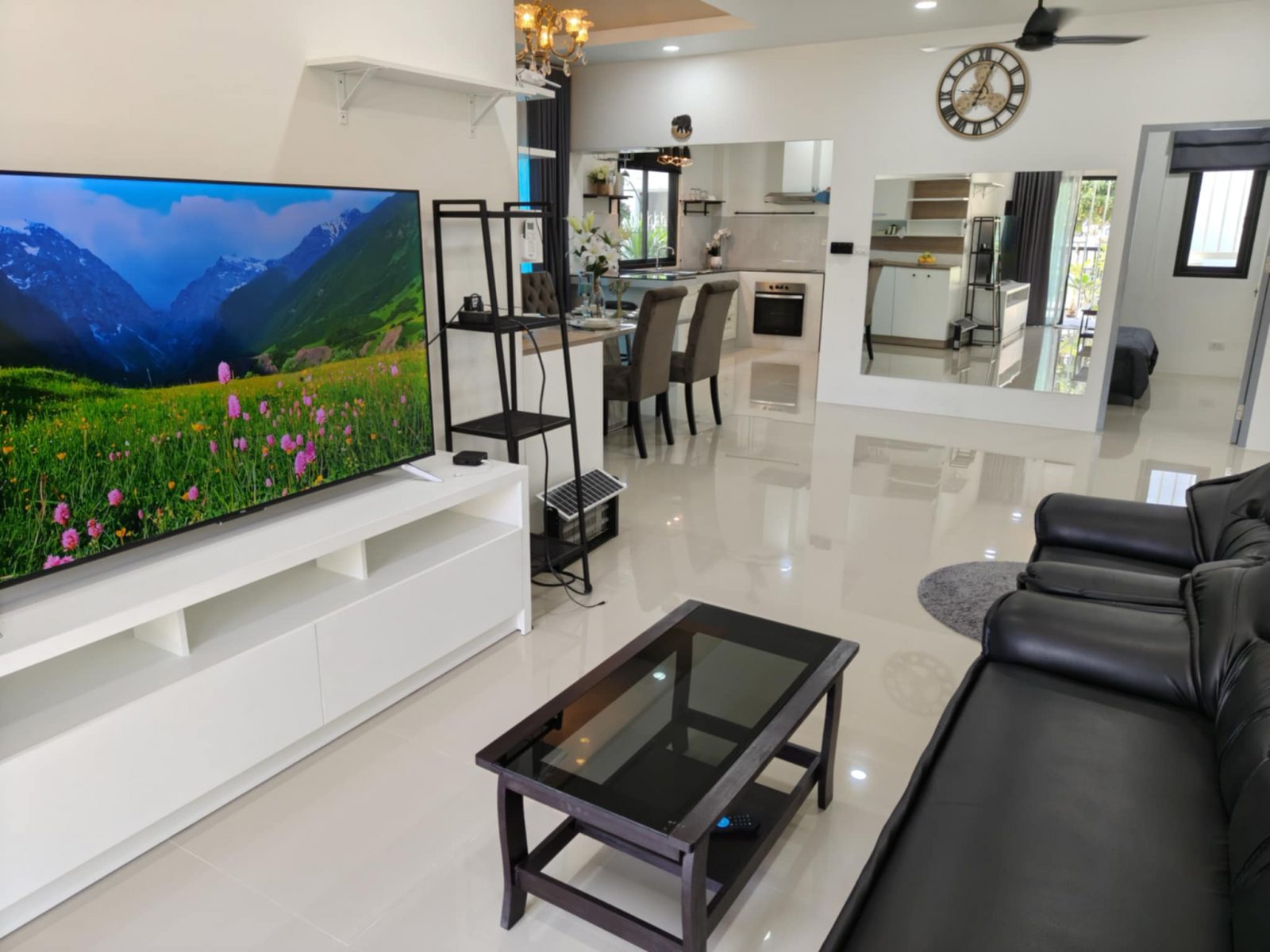 Live or Work: Renovated Three-Story House with Mixed-Use Potential